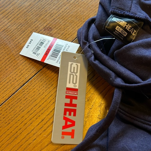 NWT twilight purple lightweight but warm pullover. - Picture 2 of 4